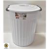 Image 1 : STERILITE 24 QT UTILITY/GARBAGE CAN WITH LATCH
