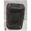 Image 1 : NEWLY ASSEMBLED PET CARRIER & BACK PACK