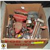 Image 1 : 3PC SMALL BENCH VICE, WATER PUMP BRASS + ETC.