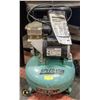 Image 1 : SPEED AIRE 1.8 HP PANCAKE AIR COMPRESSOR -