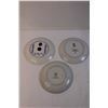 Image 2 : (3) Collectible Christmas Plates - 1980, 1981, 1983