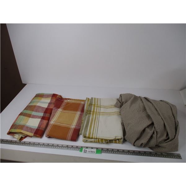 (4) Round Tablecloths (70" )