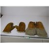 Image 1 : (2) Pairs of Lined Winter Gloves