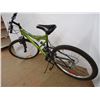 Image 6 : Mountain Bike-SuperCycle-26"tires-excellent condition