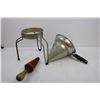 Image 2 : Vintage Wearever No.6 Food Mill,Sieve,Colander