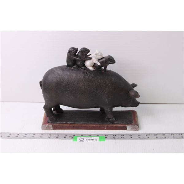 August Grove Resin Mother Pig Figurine