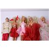 Image 2 : (5) Vintage Barbies