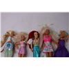 Image 2 : (5) Vintage Barbies