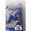Image 2 : NHL Hockey Action Figure - St. Louis Blues, Brett Hull (NIB)