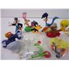 Image 2 : (10) McDonalds-Looney Tunes Characters