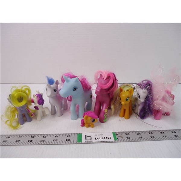 (9) My Little Ponies Figures