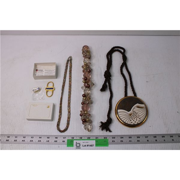 Lot of Assorted Jewelry