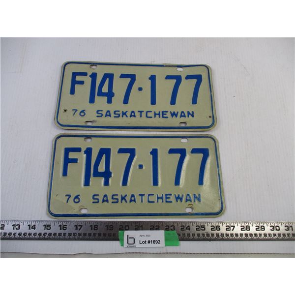 Pair of 1976 Saskatchewan License Plates