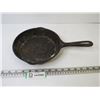 Image 1 : (1) 8" Findlay Cast Iron Frying Pan