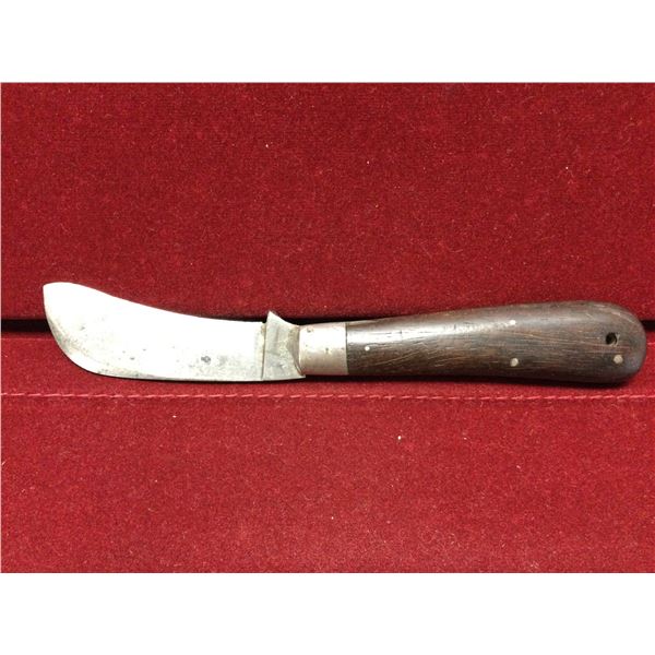 Outstanding Antique Winchester Pocket Knife