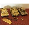 Image 2 : 3 German WW2 Tank Models