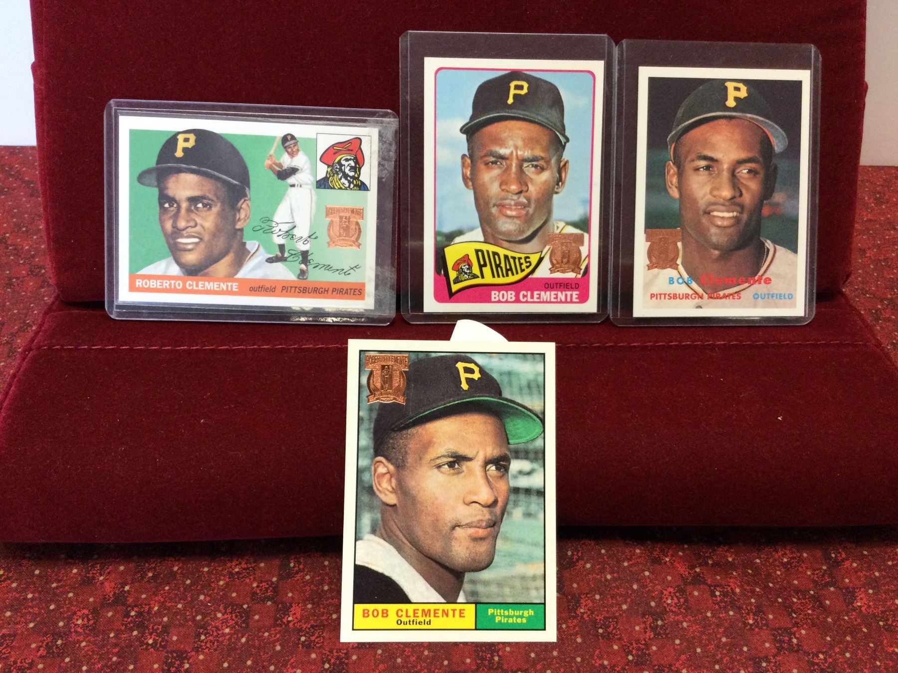 Collection of Bob Clemente Baseball Cards
