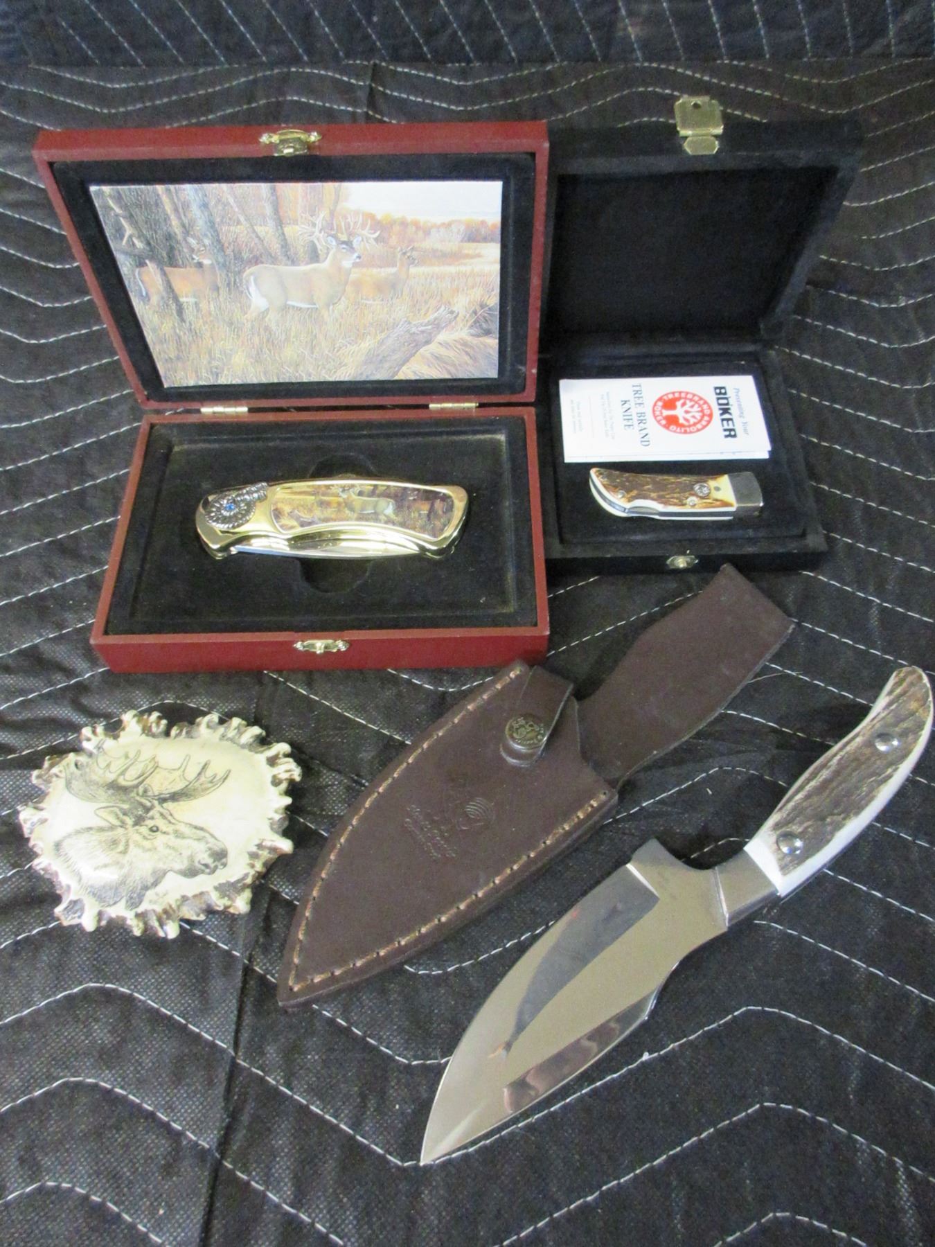 Hen And Rooster Fixed Blade Knife With Sheath 2 Folding Knives