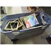 Image 1 : Tub Of Misc. Goodies