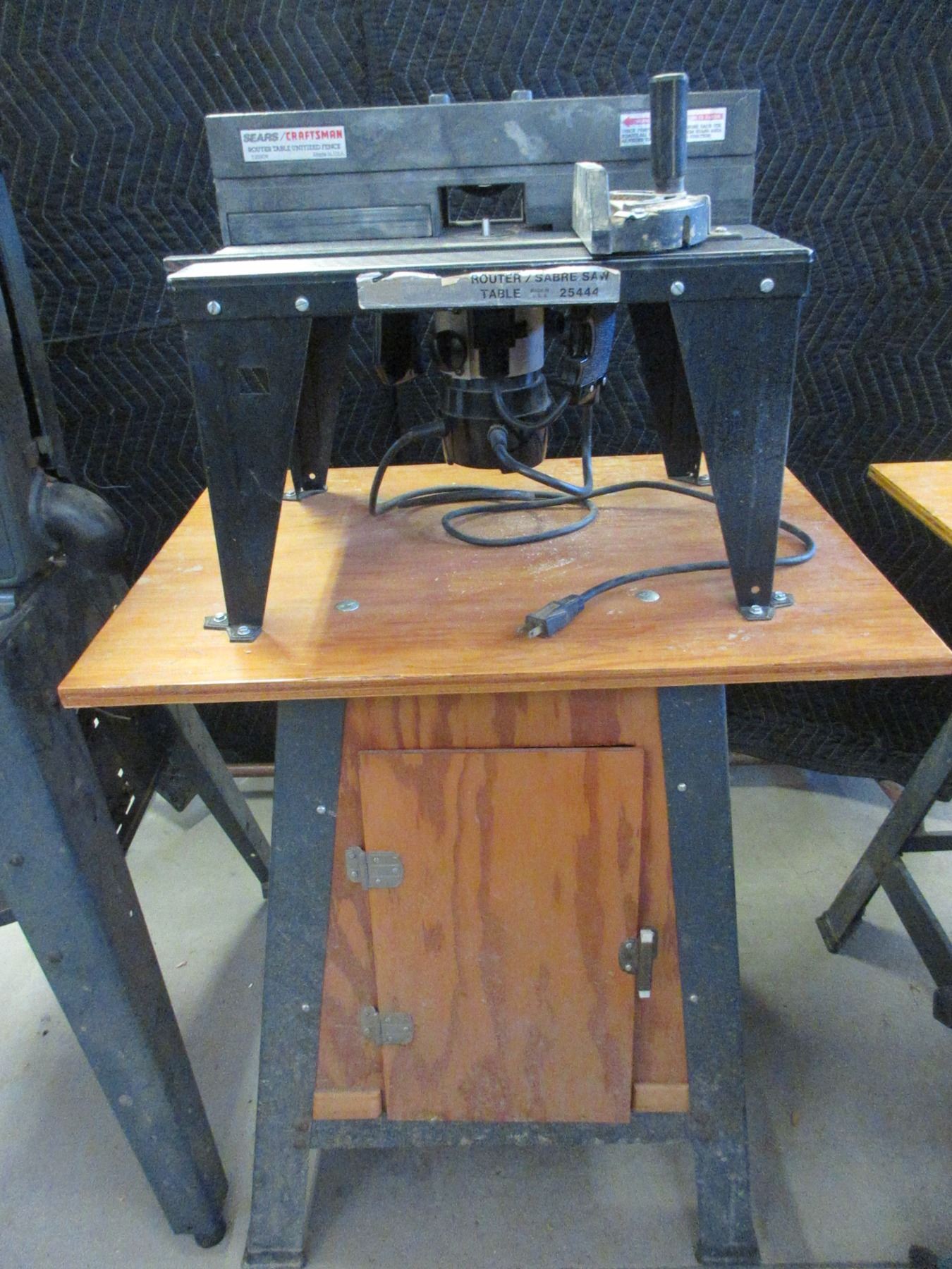 Craftsman Router/Sabre Saw Table And Cabinet- Lots Of Accessories In ...