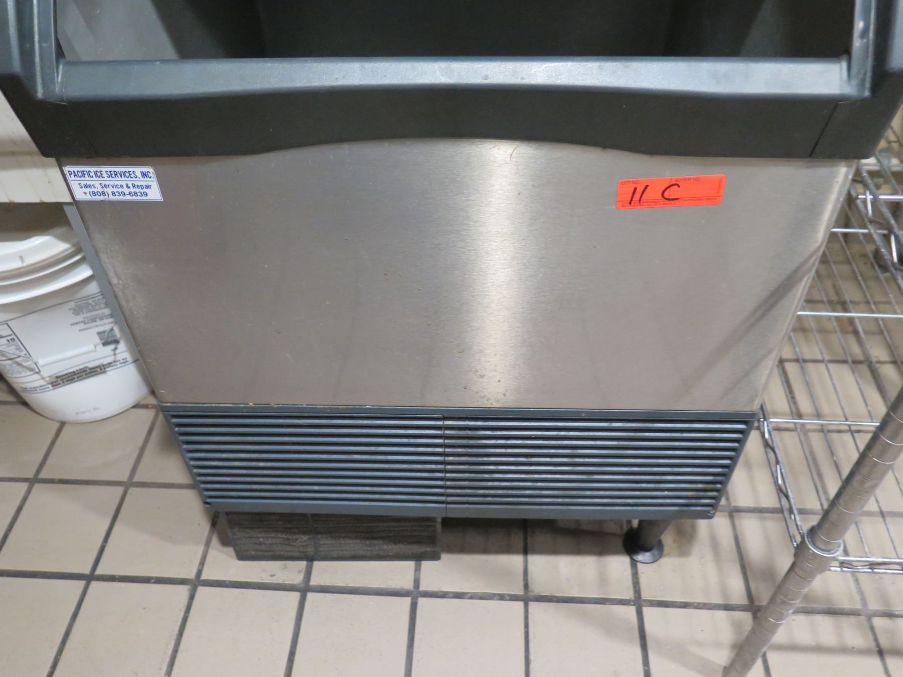 Scotsman Undercounter Ice Cube Machine Scotsman Undercounter Ice Cube Machine