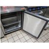 Image 5 : True TUC-48-HC Two-Section Reach-In Undercounter Refrigerator w/ Top Shelves