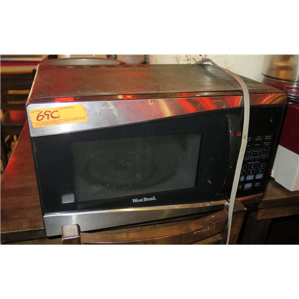 West-Bend Carousel Microwave Oven