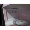 Image 3 : West-Bend Carousel Microwave Oven
