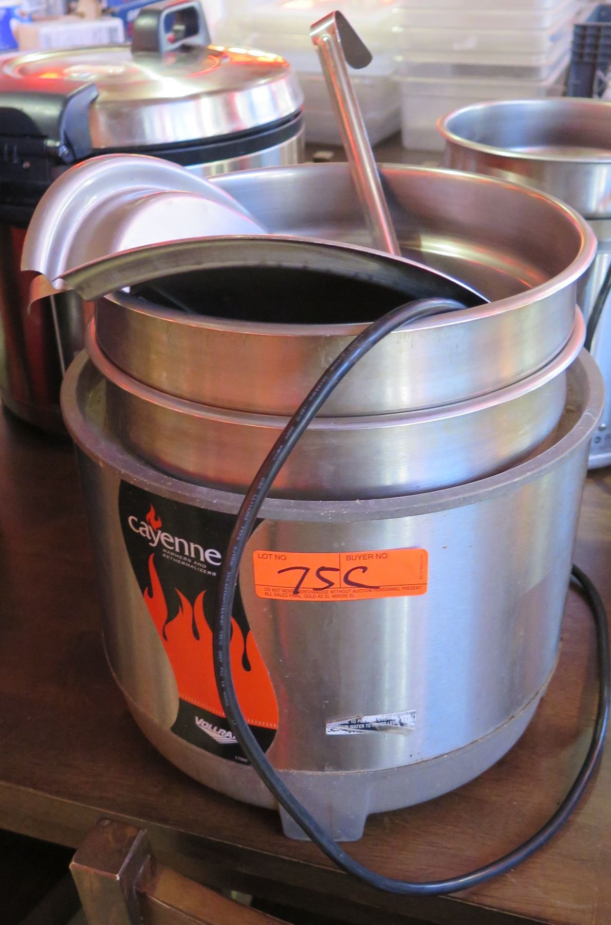 Vollrath Cayenne Warmer Rethermalizer w/ Soup Tureen