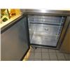 Image 7 : True TSSU-48-12 Sandwich/Salad Prep Table w/ Refrigerated Base