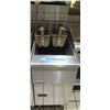Image 1 : Pitco SG14 Commercial 2-Basket Deep Fryer
