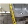 Image 9 : Advance Tabco Single Basin Sink 25"x22"x35"H
