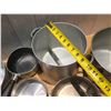 Image 8 : Qty 11 Metal Stock Pots & Pans (No Lids) Misc Sizes