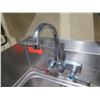 Image 2 : Advance Tabco Single Basin Wall-Mount Sink w/ Splash Guards 13"x17"