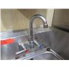 Image 2 : Advance Tabco Single Basin Wall-Mount Sink w/ Splash Guards 13"x17"