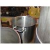 Image 10 : Multiple Metal Stock Pots, Misc Sizes (No Lids)