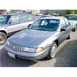 *90 CHEVROLET LUMINA 4DR EXMT.                                        