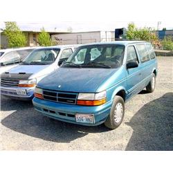 94 DODGE CARAVAN VAN EXMT.                                            