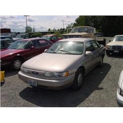 94 FORD TAURUS GL 4DR EXMT.                                           