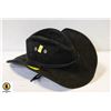 Image 1 : BLACK FELT COWBOY HAT