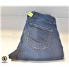 Image 1 : LADIES SILVER JEANS SIZE 29/29