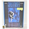 Image 1 : GUNS N' ROSES USE YOUR ILLUSION II PAPERBACK