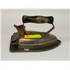 Image 1 : VINTAGE ELECTRIC CLOTHING IRON