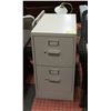 Image 1 : 2 DRAWER FILING CABINET 15" X 25" X 29"
