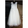 Image 1 : SIZE US 12 WEDDING DRESS W/ COREST STYLE BACKING