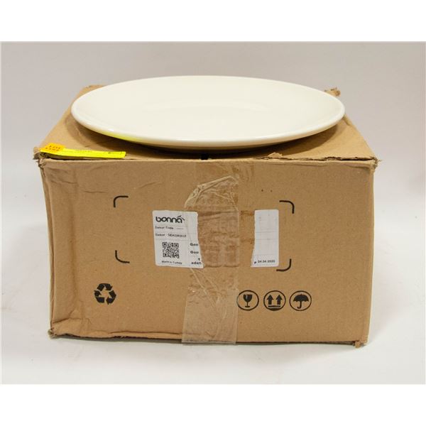 12 ROUND PLATES