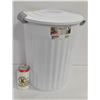 Image 1 : STERILITE UTILITY LATCH LID CONTAINER,23L,WHITE