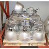 Image 1 : PALLET OF TEN INDUSTRIAL LIGHTS TESTED + BULBS