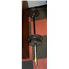 Image 1 : 15 LB BAR AND 2 15 LB PLATES AND 2 10 LB PLATES