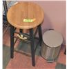 Image 1 : STAINLESS STEEL TRASH CAN + STOOL